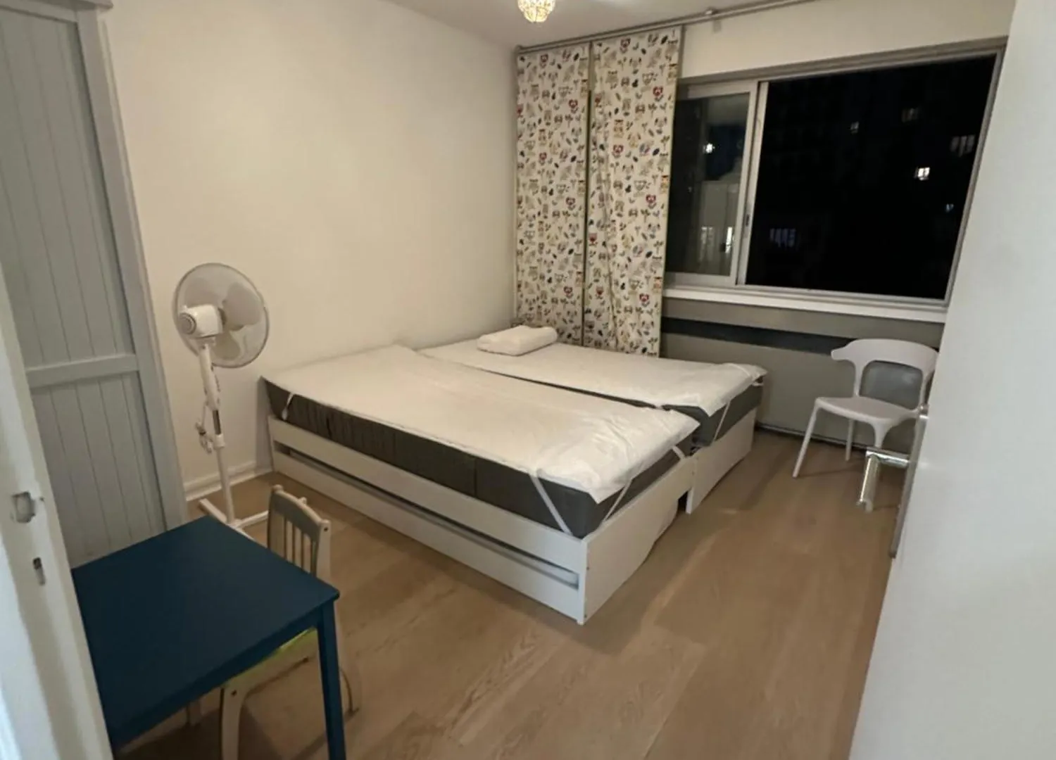 Tour Eiffel Two-Bathroom Two-Bedroom Loggia Spacious Quiet Brand-New Apartment Paryż 0*,
