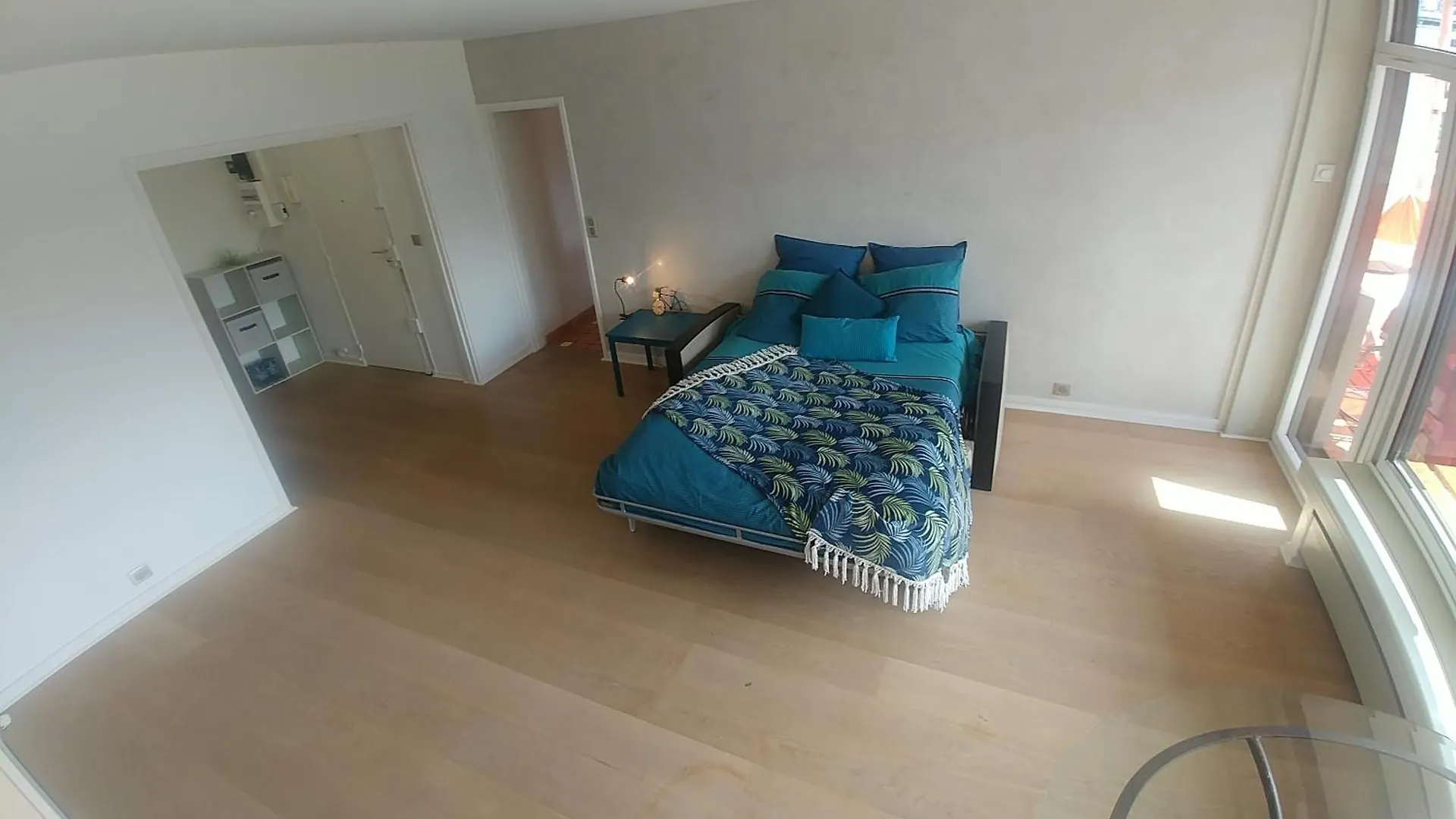 Tour Eiffel Two-Bathroom Two-Bedroom Loggia Spacious Quiet Brand-New Apartment Paryż