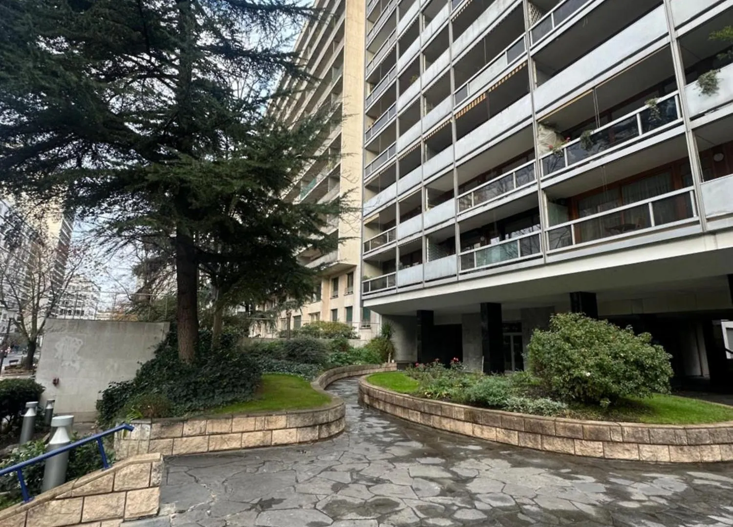 Tour Eiffel Two-Bathroom Two-Bedroom Loggia Spacious Quiet Brand-New Apartment Paryż